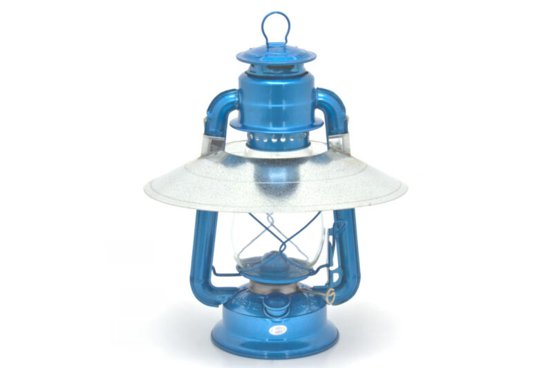 Dietz #20 Junior Blue Finish lanterns with Galvanized Hooded Reflector