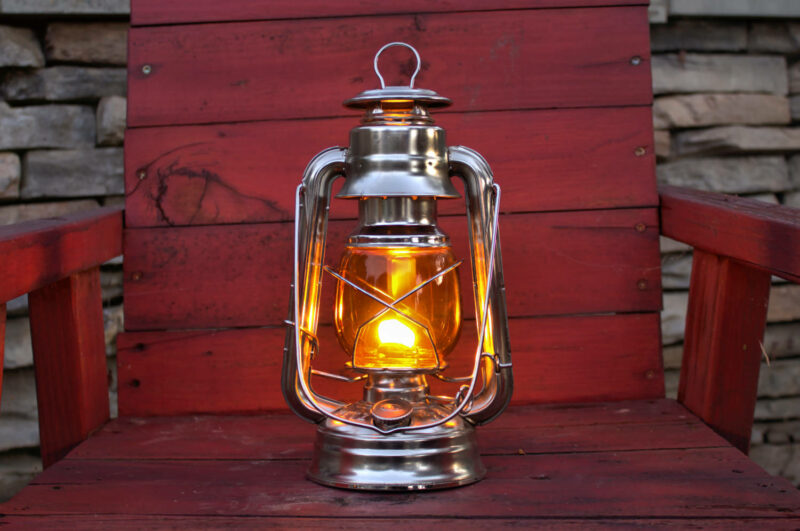 Dietz #76 Lantern in Nickel with amber Globe
